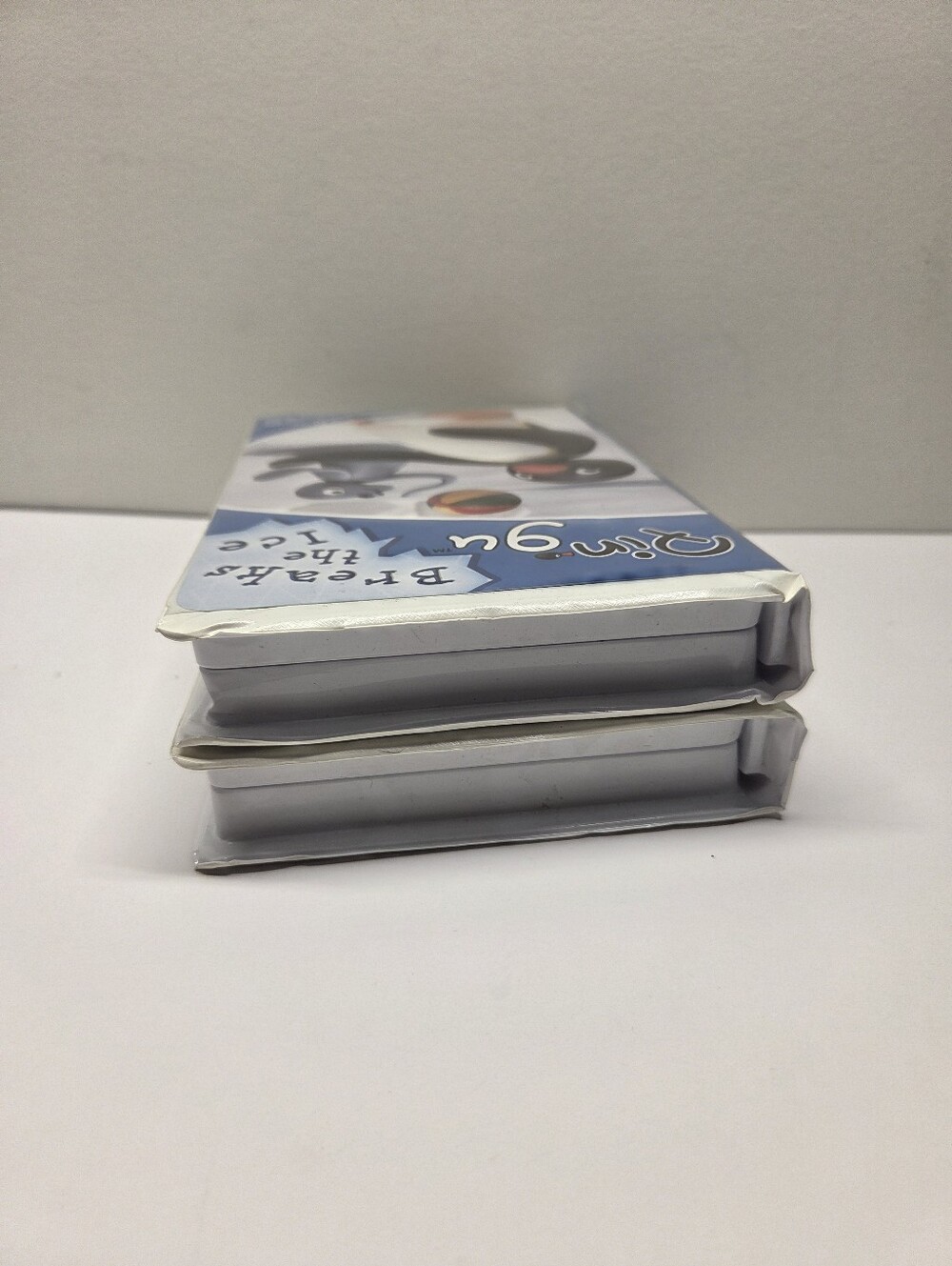 Pingu VHS Lot: Breaks The Ice & Chillin' With Pingu -2004 - Clamshell Case - Picture 6 of 12